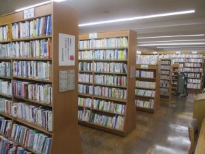 一般書コーナーの写真
